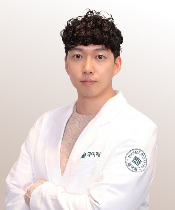 손민창